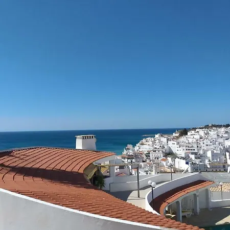 Ocean View, Old Town, Pool And Free Wi-fi! * Albufeira
