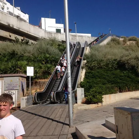 Ocean View, Old Town, Pool And Free Wi-fi! דירה אלבופיירה